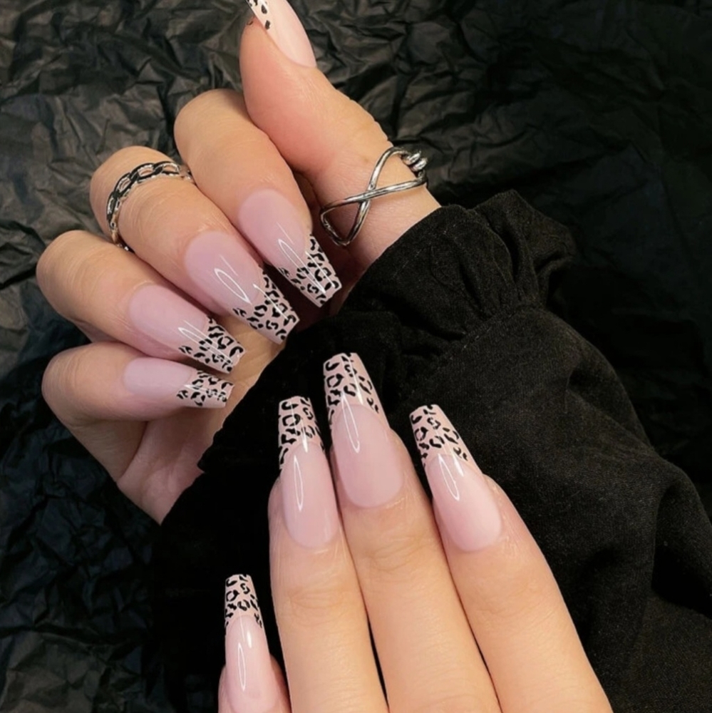 Press On Nails